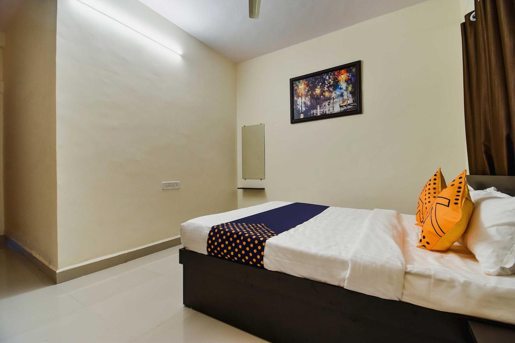 Spot On Carnival Resorts Rāipur Exterior foto